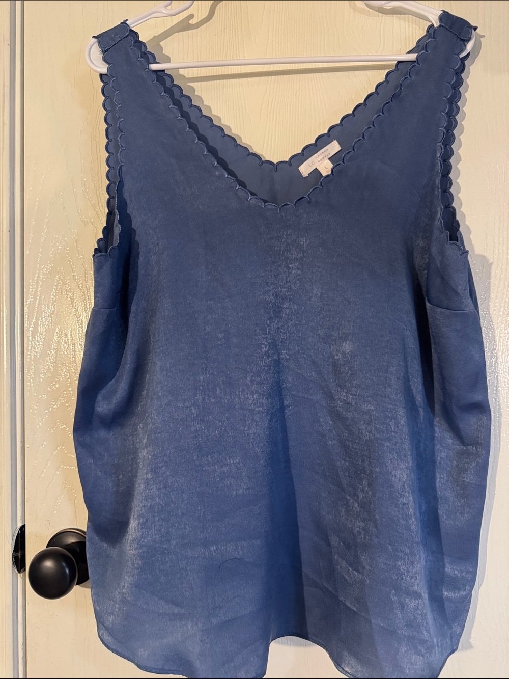 LC Lauren Conrad Scalloped V-Neck Blue Camisole